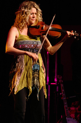 Natalie MacMaster